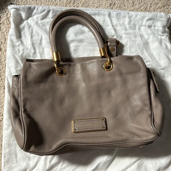 Marc by Marc Jacobs taupe leather bag - Picture 8 of 8